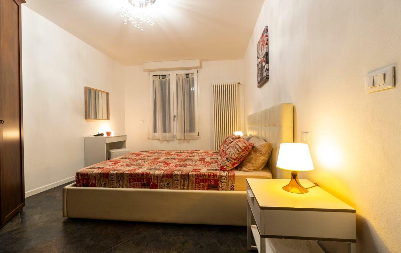 Relax Suite Nazario Болонья Екстер'єр фото